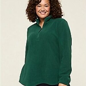 Women's Green Pullover Top